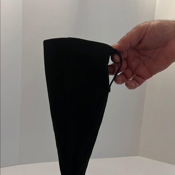 Marc Fisher Elegant Suede Black Knee-High Boots Size 8 - Picture 5 of 6